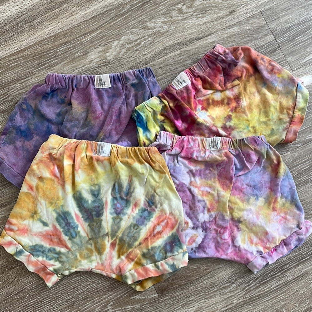 Little Beatnik kids shorts size small